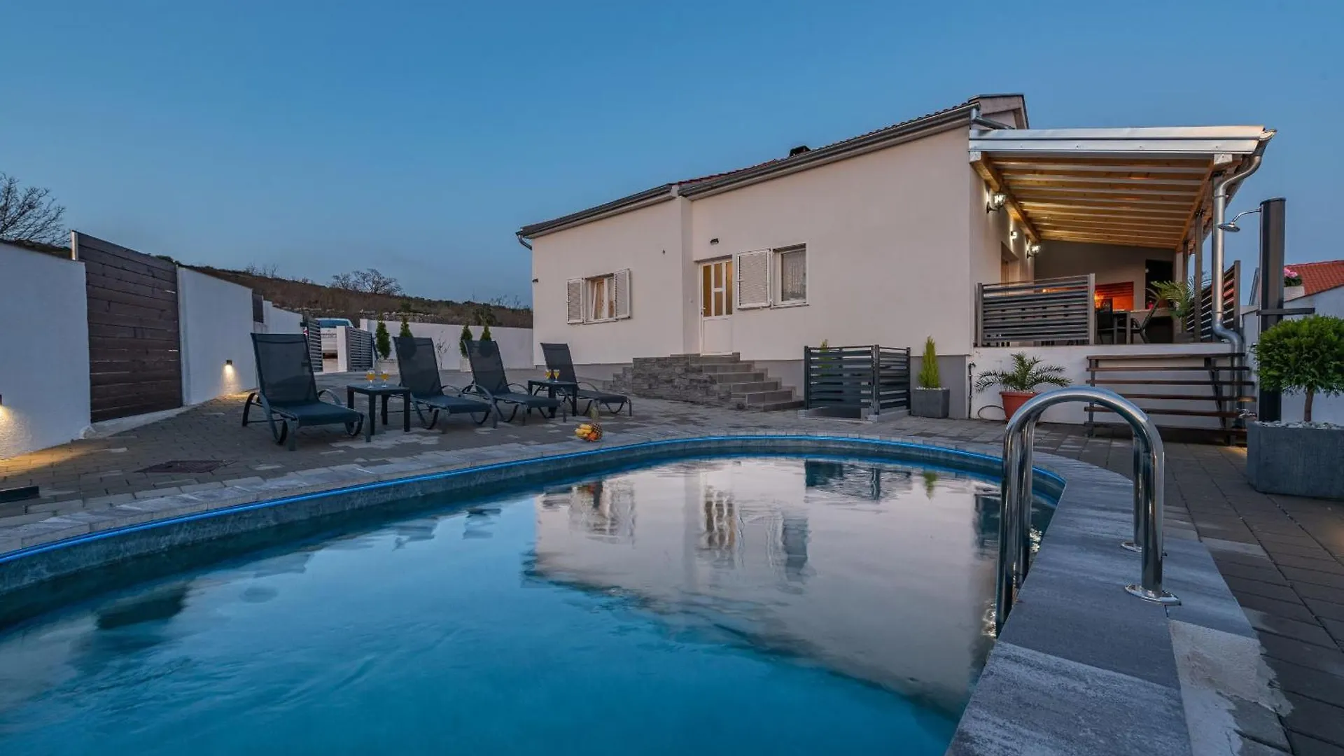 Villa Sea Pearl Zadarvillas Масленица